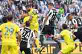 VIDEO:  Juventus 3-0 Chievo: Quá dễ cho Lão bà
