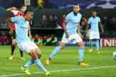 VIDEO:  Feyenoord 0-4 Man City: Ngày của Stone