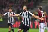 VIDEO: AC Milan 0-2 Juventus: Cú đúp của Higuain
