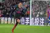 Video Crystal Palace 2-3 Arsenal: Sanchez ghi 2 bàn trong 4 phút
