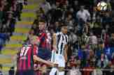 VIDEO: Crotone 1-1 Juventus: Chủ quan là chết