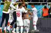 VIDEO Serbia 1-2 Thụy Sĩ: Vỡ òa phút cuối
